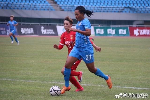 扎尼奥洛被换下后回更衣室 穆帅：我让他避免着凉